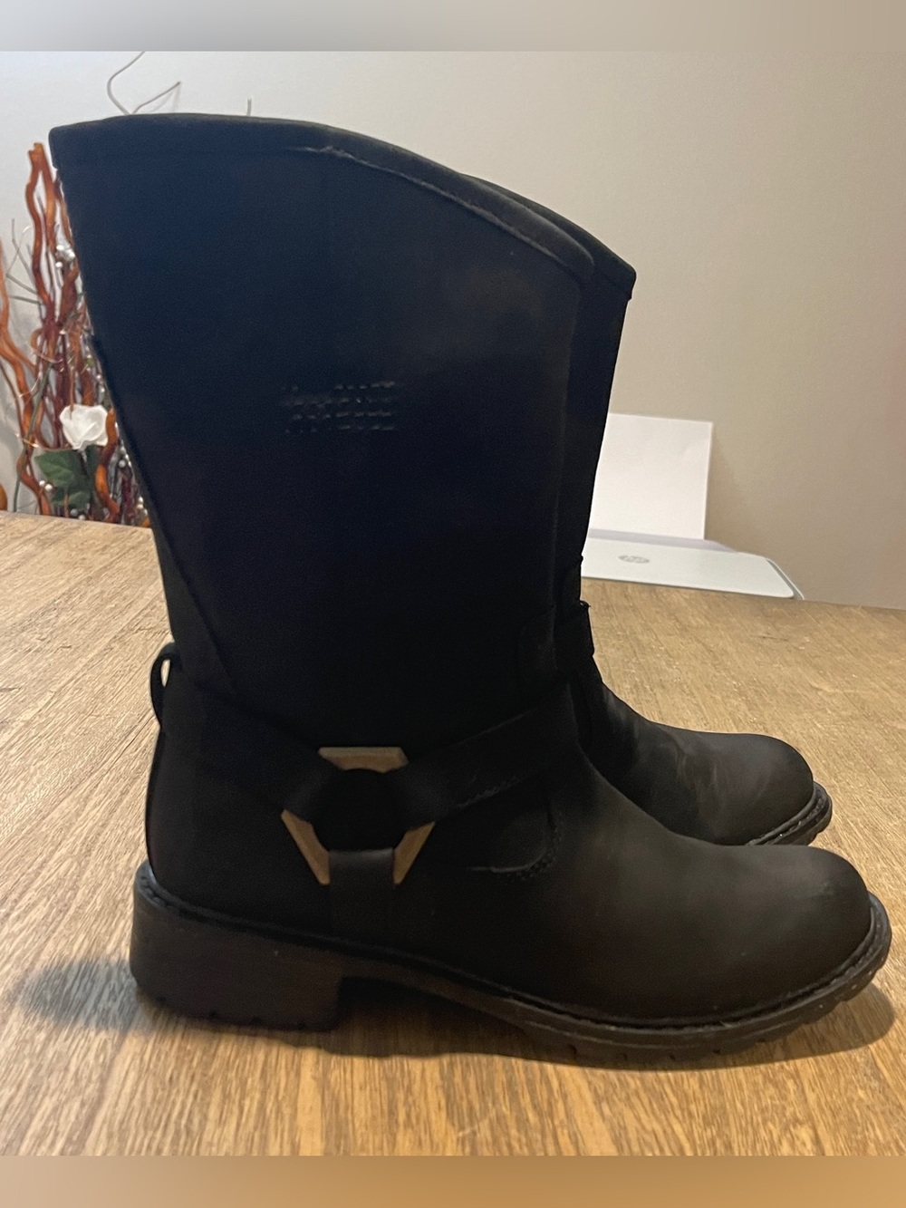 Timberland Black Leather Mid-Calf Harness Boots, Wmn’s Size 7